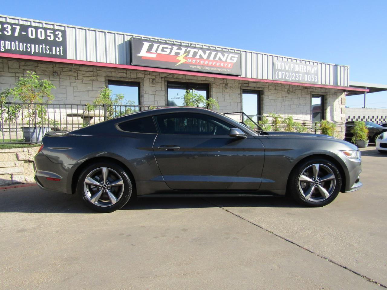 2015 Ford Mustang 2dr Fastback V6 Grand Prairie TX