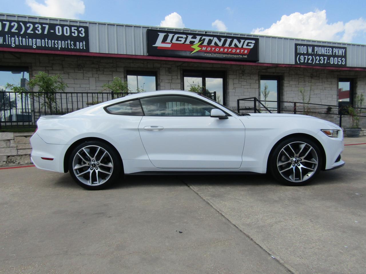 2015 Ford Mustang 2dr Fastback V6 Grand Prairie TX