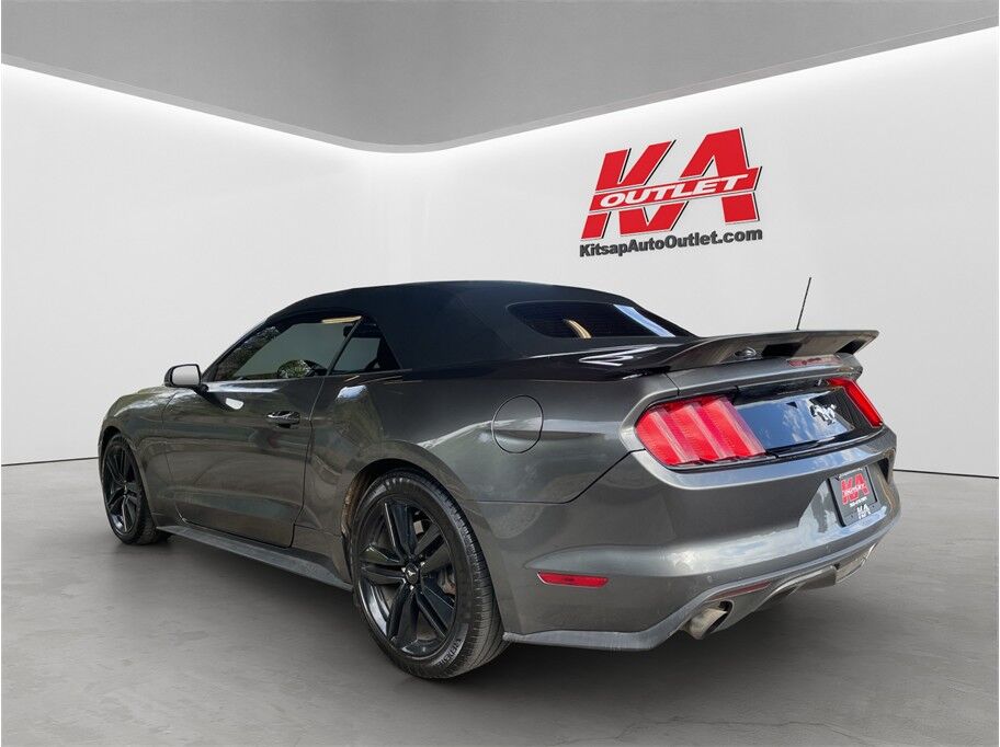 2015 Ford Mustang EcoBoost Premium Convertible 2D