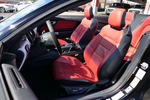 2015 Ford Mustang GT Premium Convertible / Roush Supercharger / 5.0L V8! High Point NC