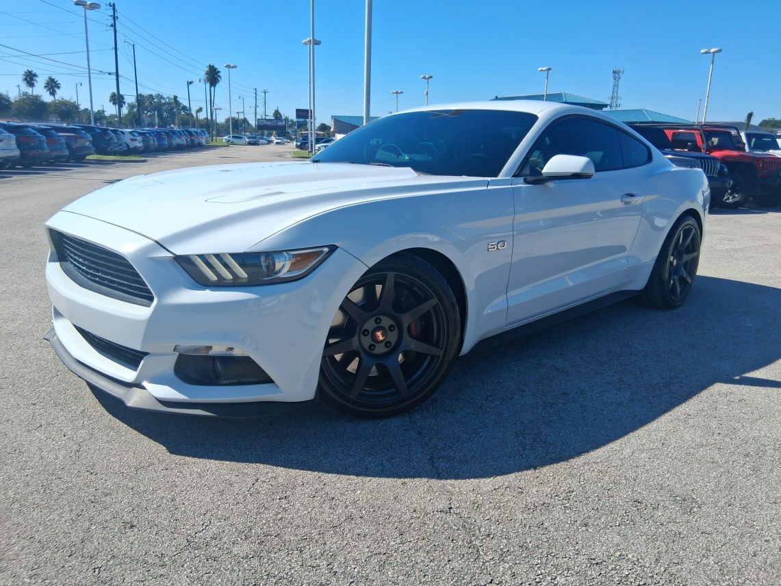 2015 Ford Mustang GT Premium Coupe 2D
