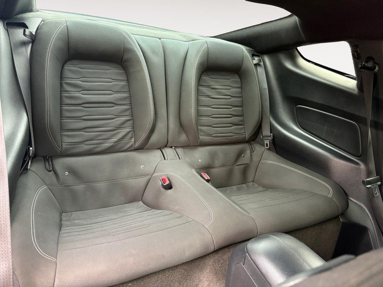 2015 Ford Mustang GT, REAR SPOILER, BACKUP CAMERA, REMOTE KEYLESS START, SYNC BLUETOOTH, PADDLE SHIFTERS, TINTED WINDOWS, ONLY 67K MILES, RIDE TOUGH, RIDE FAST! Virginia Beach VA