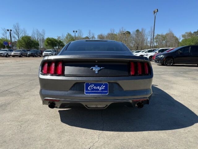 2015 Ford Mustang V6