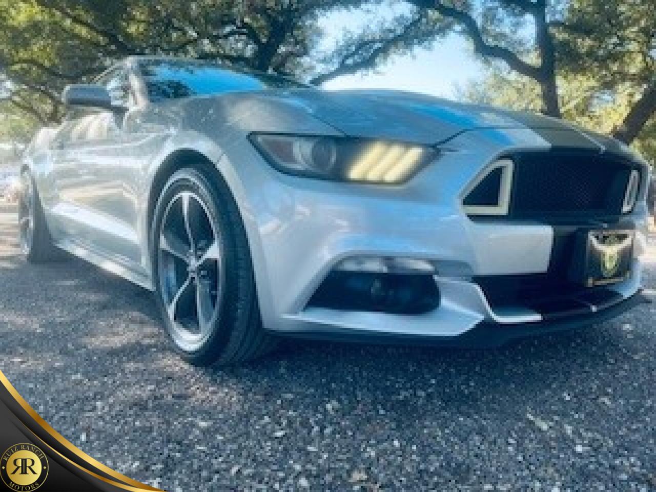 2015 Ford Mustang V6