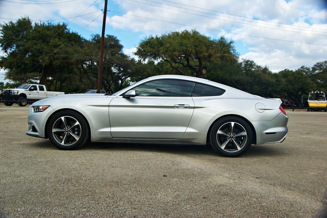 2015 Ford Mustang V6 Spring Branch TX