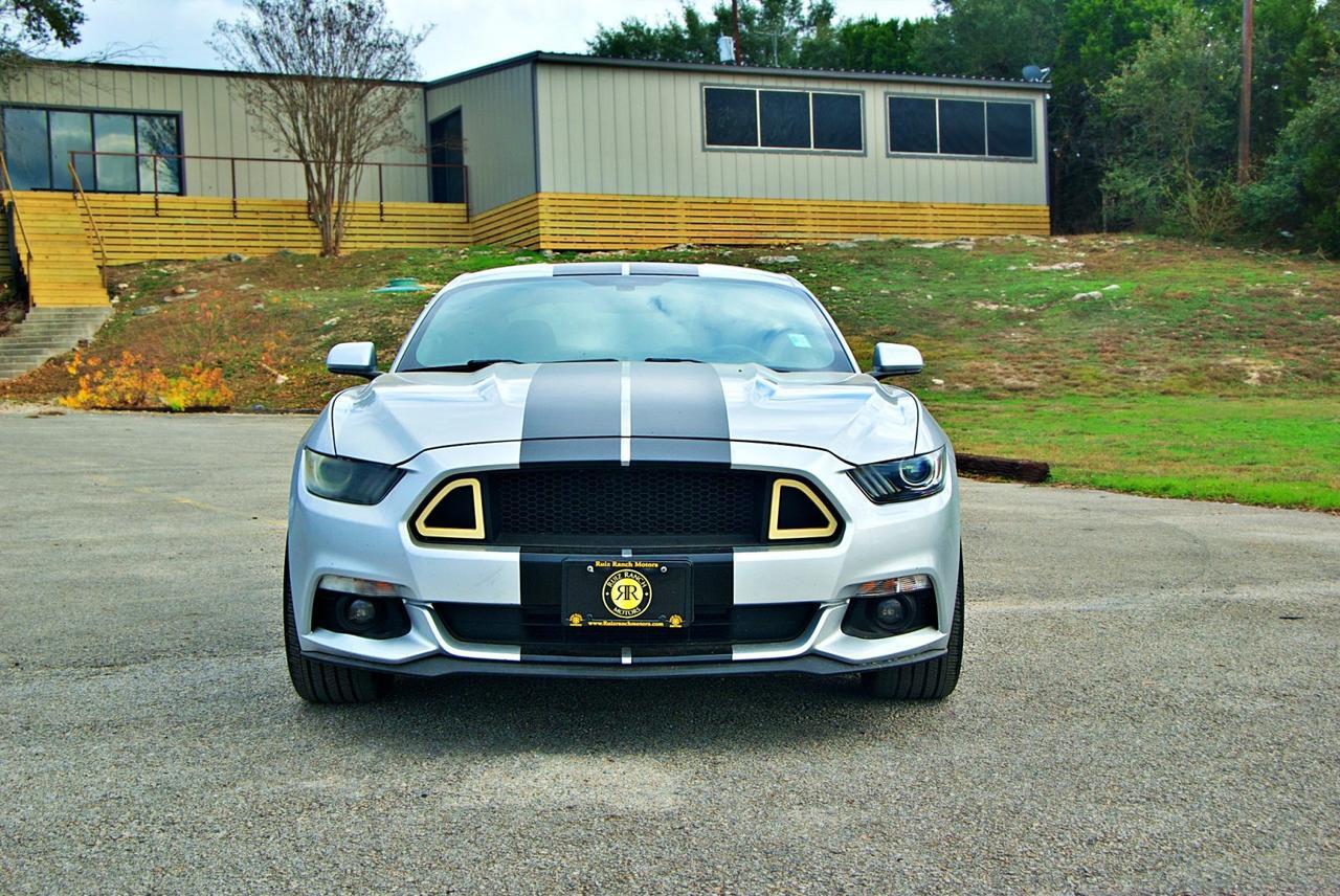 2015 Ford Mustang V6