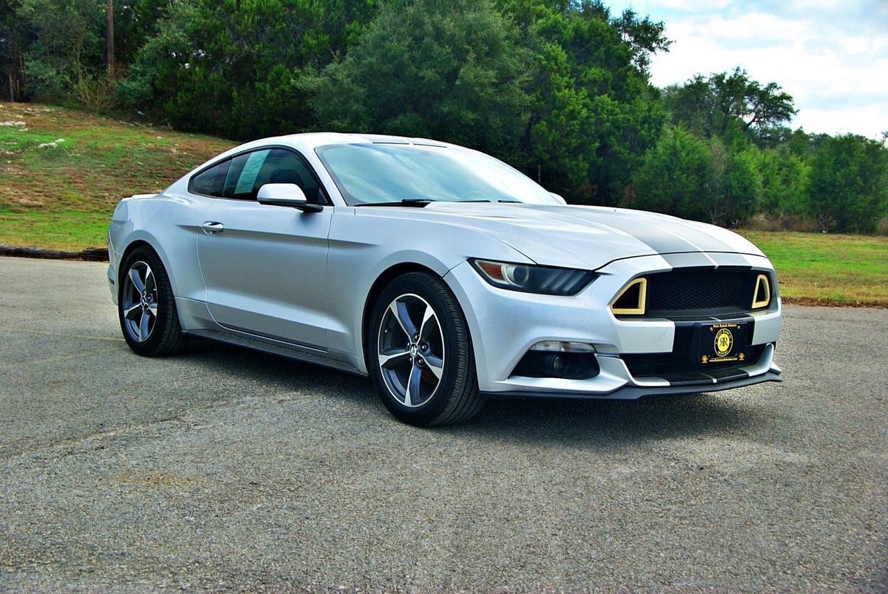 2015 Ford Mustang V6