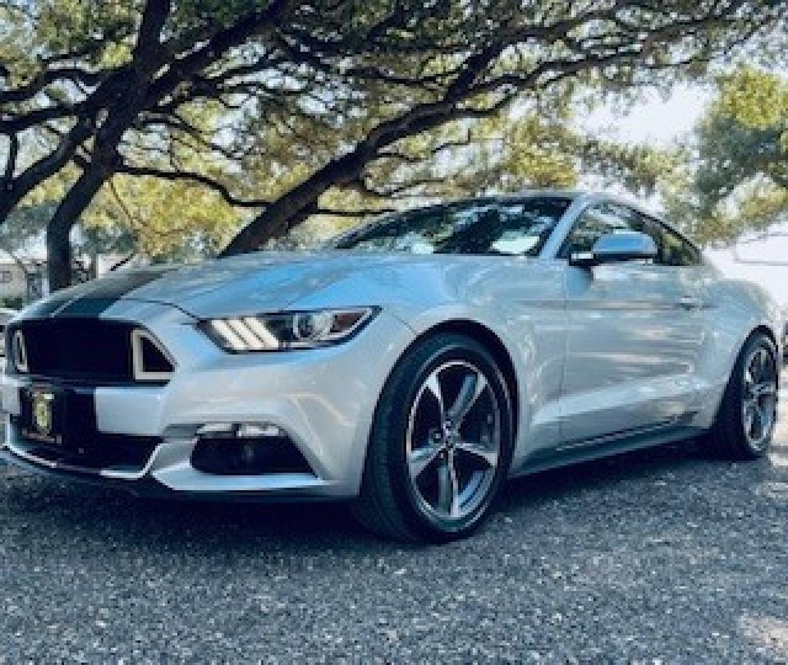 2015 Ford Mustang V6