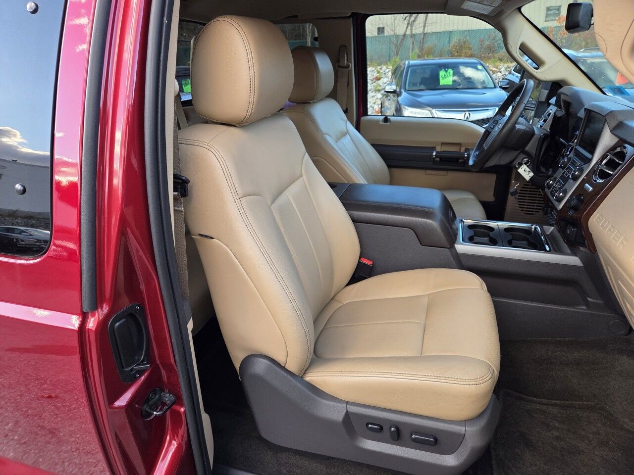 2015 Ford Super Duty F-250 SRW Lariat Charlton MA