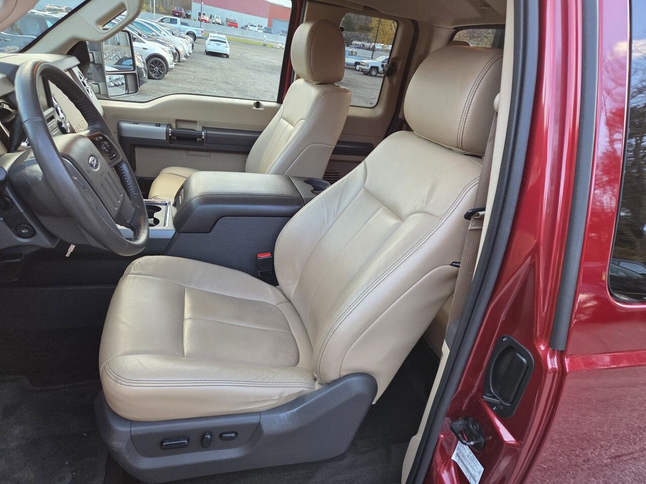 2015 Ford Super Duty F-250 SRW Lariat Charlton MA