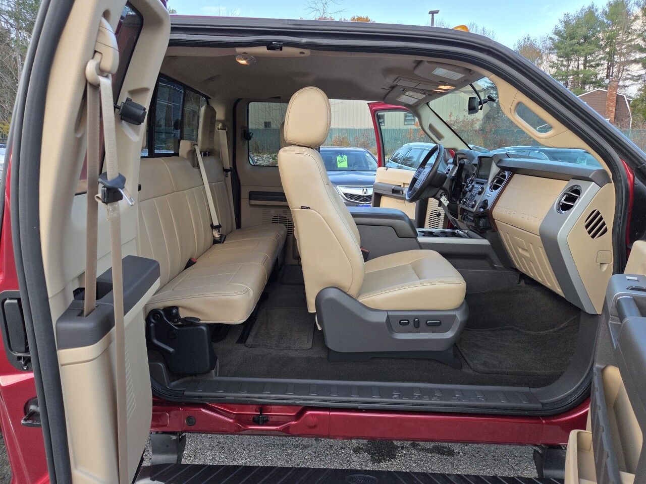 2015 Ford Super Duty F-250 SRW Lariat Charlton MA