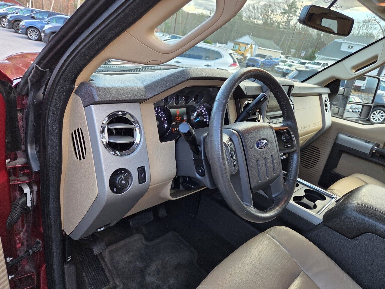 2015 Ford Super Duty F-250 SRW Lariat Charlton MA