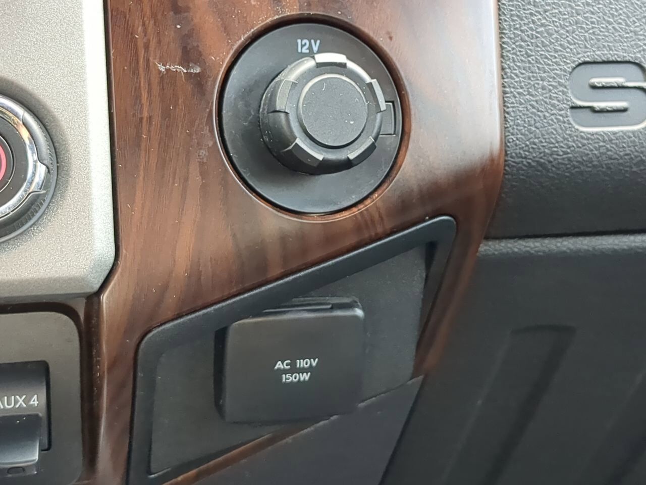 2015 Ford Super Duty F-250 SRW Lariat Appleton WI