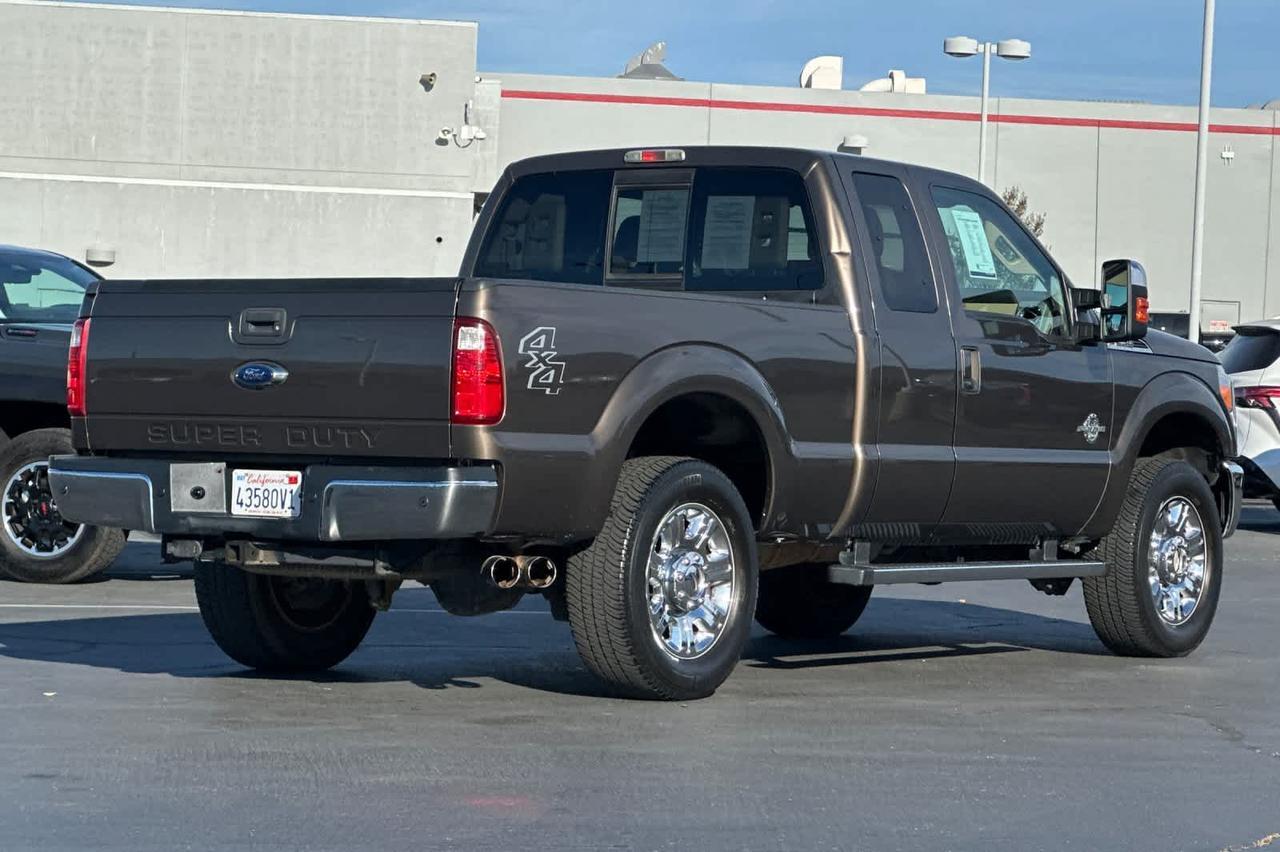2015 Ford Super Duty F-250 SRW Lariat