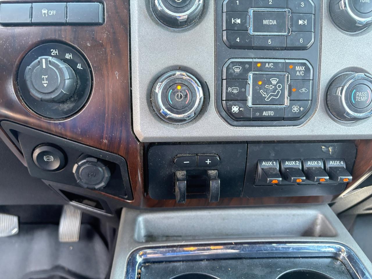 2015 Ford Super Duty F-250 SRW Lariat New Braunfels TX