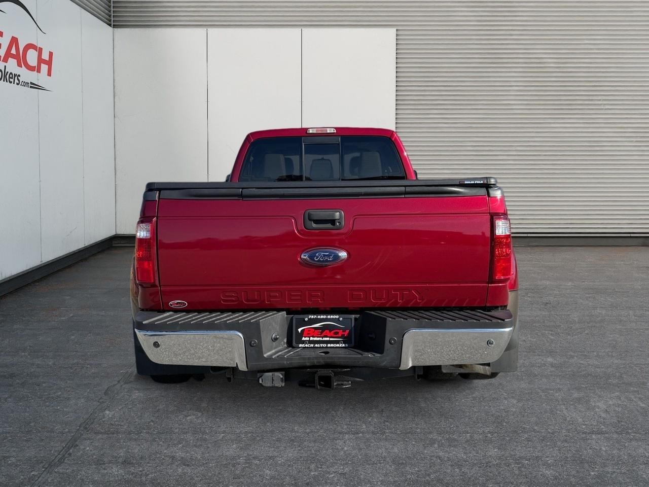 2015 Ford Super Duty F-350 DRW Lariat, REMOTE KEYLESS ENTRY, TOW PACKAGE, TOW HOOKS, POWER AND HEATED MIRRORS W/ TURN SIGNALS, USB, AUX, SUNROOF, RUNNING BOARDS, TONNEAU COVER, LOW MILES, THIS IS A GREAT TRUCK FOR A GREAT PRICE! Norfolk VA