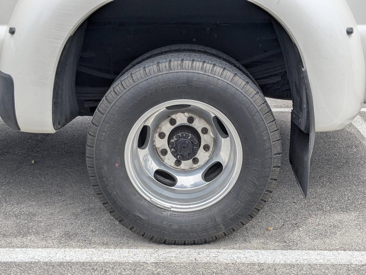 2015 Ford Super Duty F-350 DRW Platinum San Antonio TX