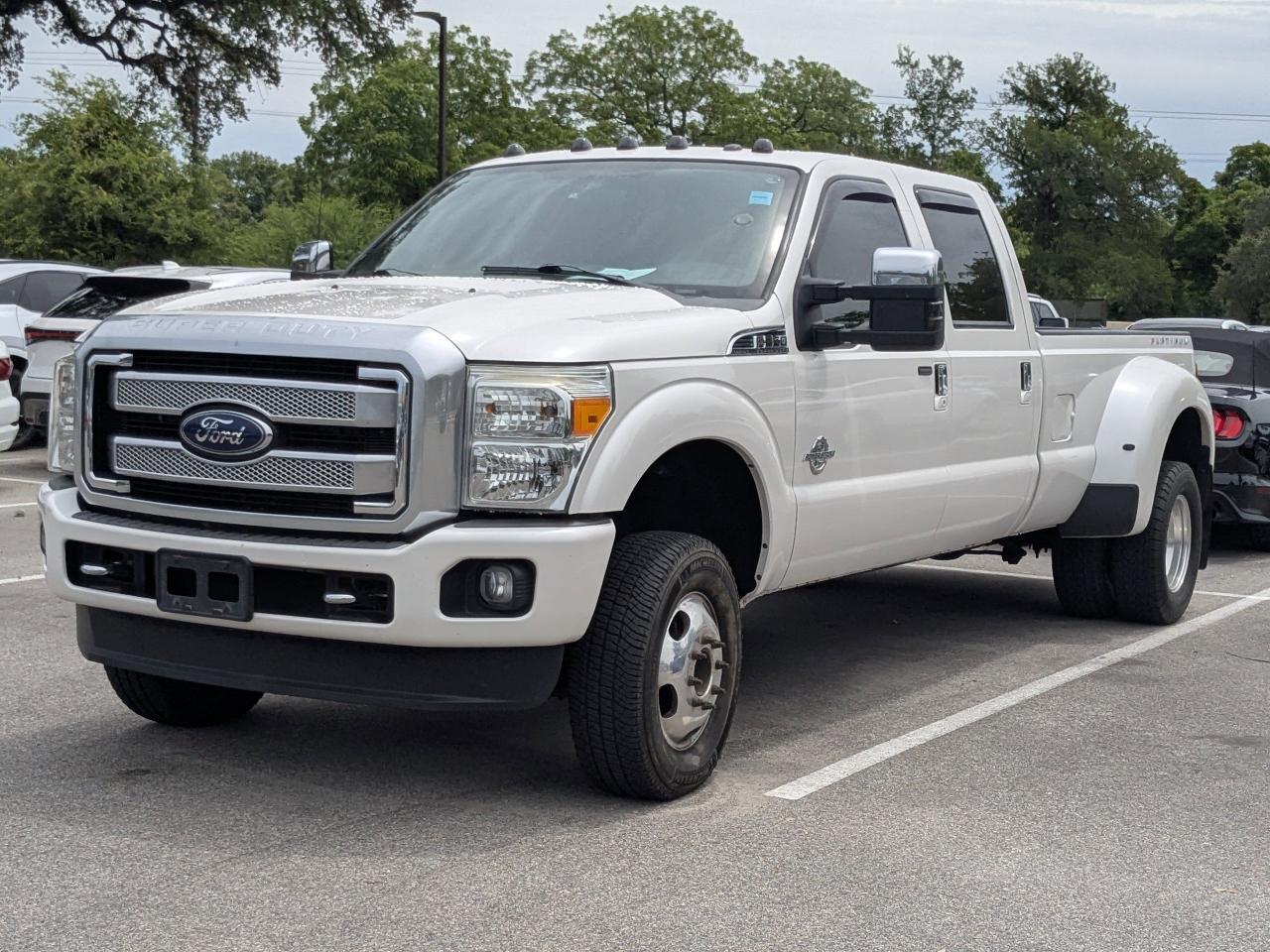 2015 Ford Super Duty F-350 DRW Platinum San Antonio TX