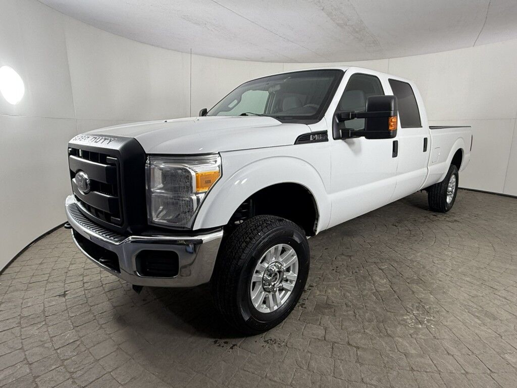 2015 Ford Super Duty F-350 SRW FX4 Crew Cab 4WD 6.2L 8ft Bed Maumee OH