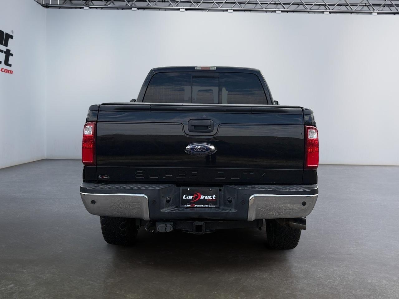 2015 Ford Super Duty F-350 SRW Lariat, BACKUP CAMERA, PARKING SENSORS, MOONROOF, TOW PACKAGE, POWER REAR SLIDING WINDOW, RUNNING BOARDS, NAVIGATION, TAILGATE STEP, HEATED SEATS, LOW MILES, SUPER DUTY SUPER DRIVE! Virginia Beach VA