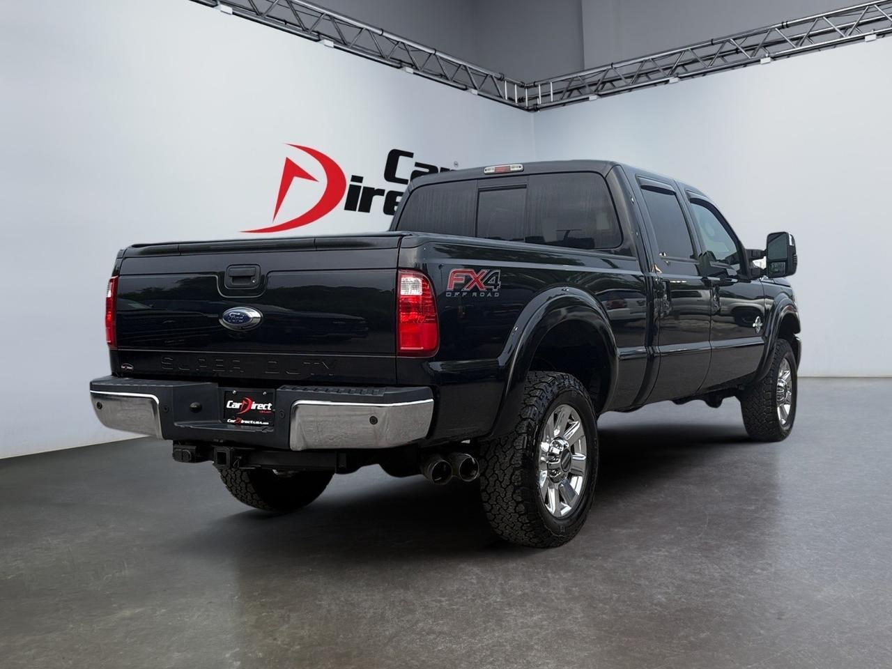 2015 Ford Super Duty F-350 SRW Lariat, BACKUP CAMERA, PARKING SENSORS, MOONROOF, TOW PACKAGE, POWER REAR SLIDING WINDOW, RUNNING BOARDS, NAVIGATION, TAILGATE STEP, HEATED SEATS, LOW MILES, SUPER DUTY SUPER DRIVE! Virginia Beach VA