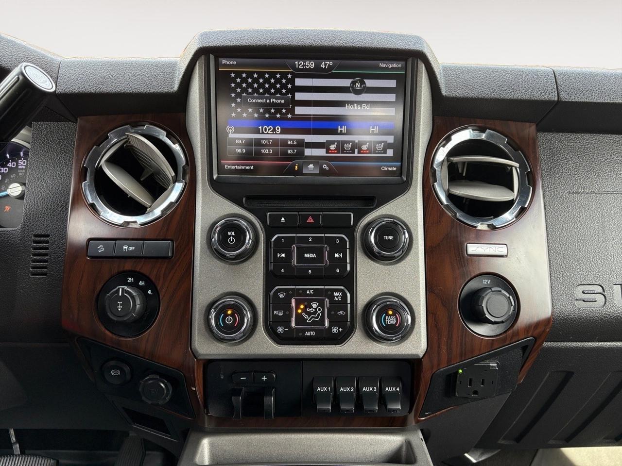 2015 Ford Super Duty F-350 SRW Lariat, BACKUP CAMERA, PARKING SENSORS, MOONROOF, TOW PACKAGE, POWER REAR SLIDING WINDOW, RUNNING BOARDS, NAVIGATION, TAILGATE STEP, HEATED SEATS, LOW MILES, SUPER DUTY SUPER DRIVE! Virginia Beach VA