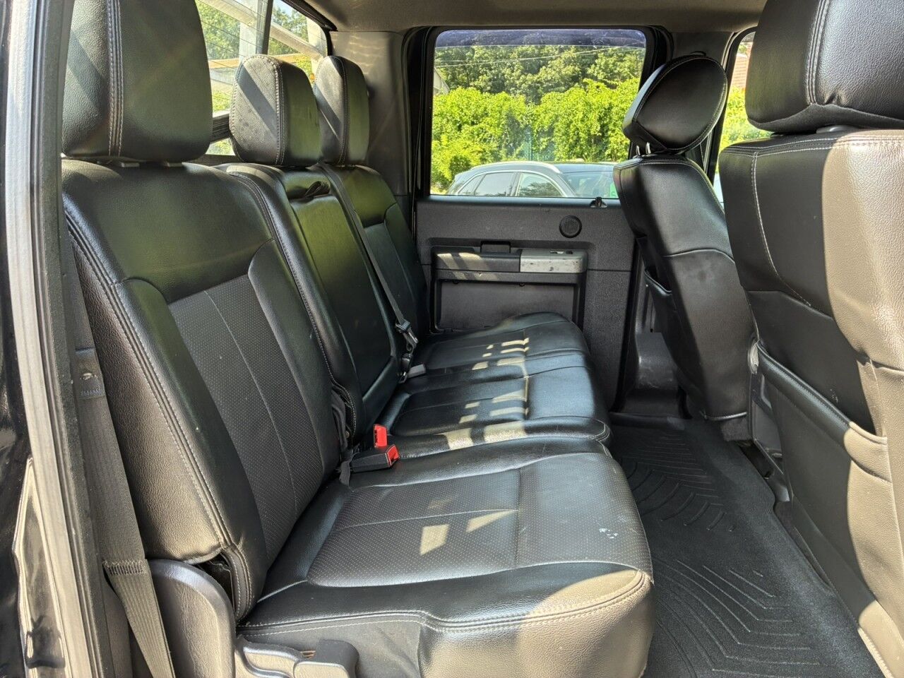 2015 Ford Super Duty F-350 SRW Lariat Charlton MA