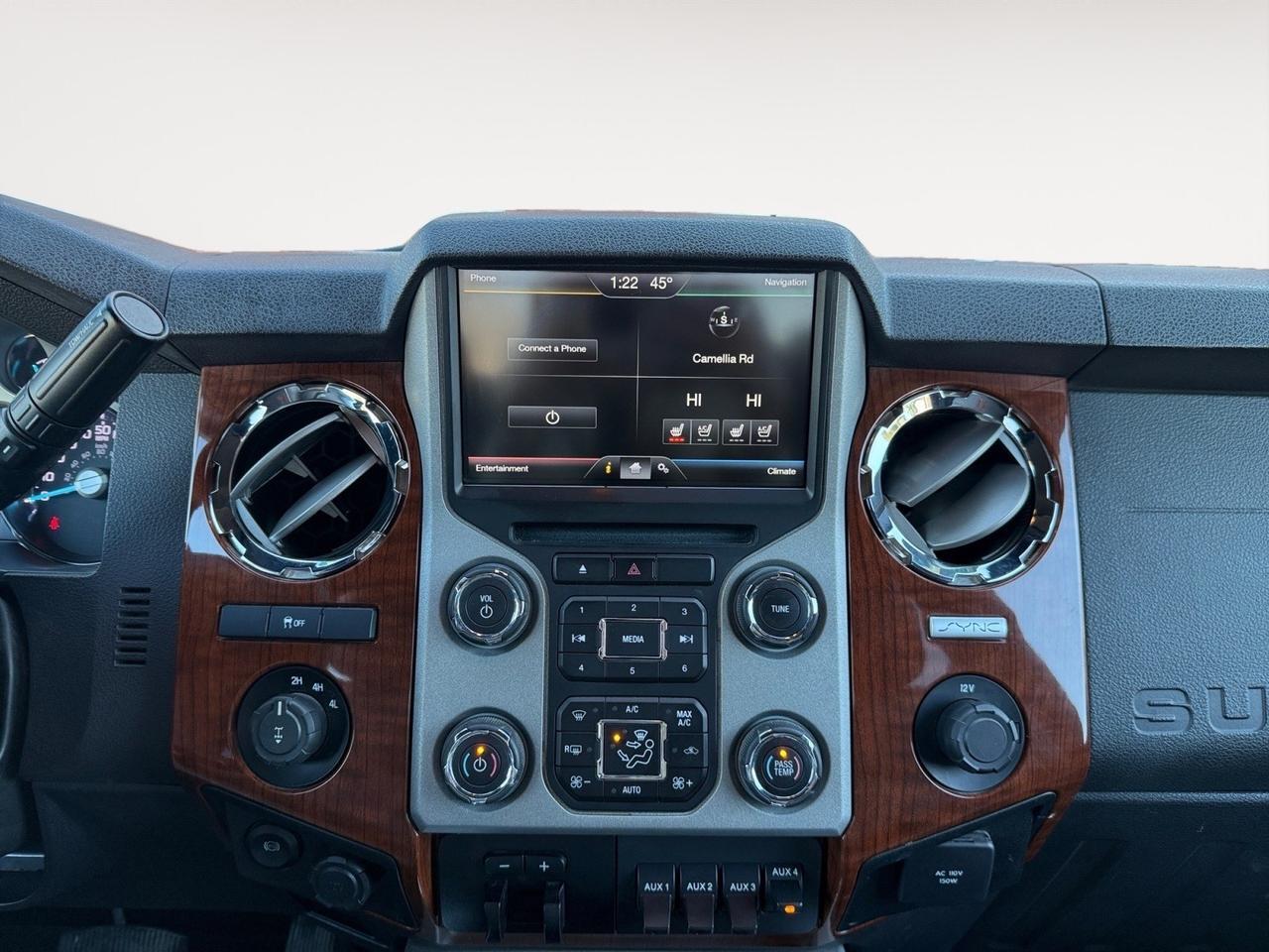 2015 Ford Super Duty F-350 SRW Lariat King Ranch, ONLY 1 ONWER, CLEAN CARFAX, POWER SLIDING REAR WINDOW, TOW PACKAGE, UNIVERSAL GARGAGE DOOR OPENER, HEATED AND VENTILATED SEATS, BACKUP CAMERA, LOW MILES! Norfolk VA