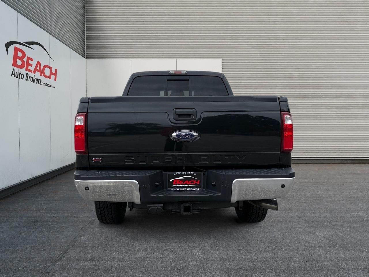 2015 Ford Super Duty F-350 SRW Lariat, TOW HOOKS, BED LINER, 4X4, BACKUP CAMERA, POWER REAR SLIDING WINDOW, PICKUP BOX TIE DOWN HOOKS, LOCKING REMOVABLE TAILGATE W/ LIFT ASSIST, LOW MILES! Norfolk VA