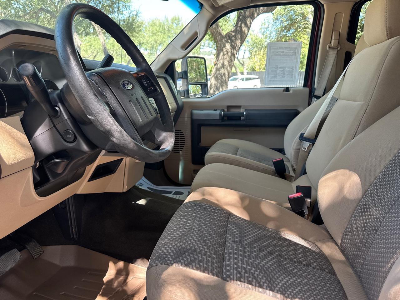 2015 Ford Super Duty F-350 SRW XLT Spring Branch TX