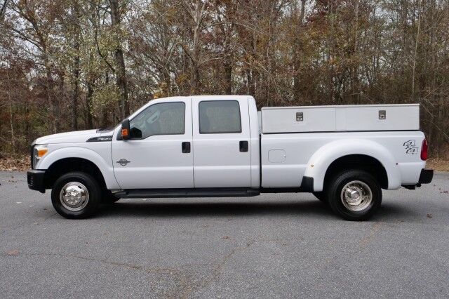 2015 Ford Super Duty F-350 XL 4X4 / DRW / 6.7L V8 Turbo Diesel High Point NC