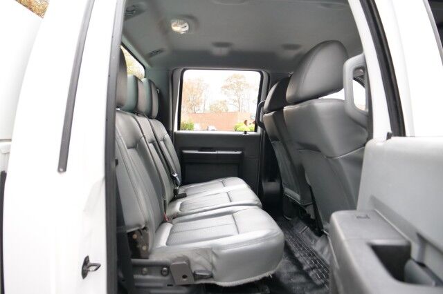 2015 Ford Super Duty F-350 XL 4X4 / DRW / 6.7L V8 Turbo Diesel High Point NC