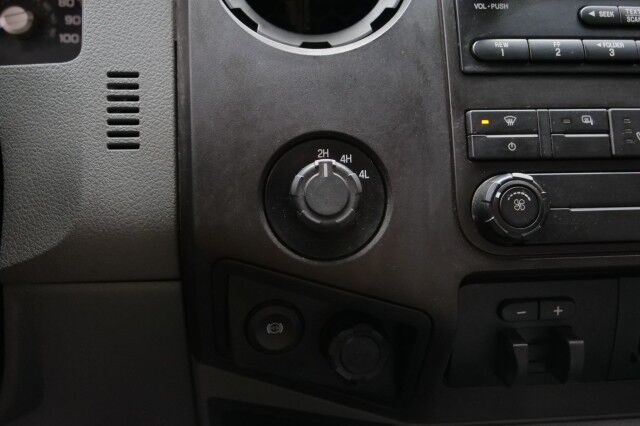 2015 Ford Super Duty F-350 XL 4X4 / DRW / 6.7L V8 Turbo Diesel High Point NC