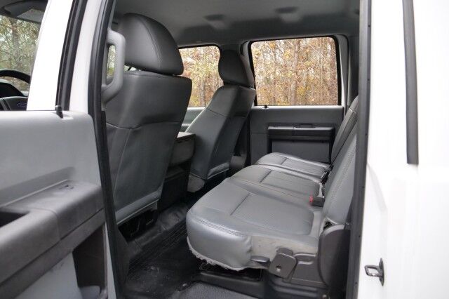 2015 Ford Super Duty F-350 XL 4X4 / DRW / 6.7L V8 Turbo Diesel High Point NC