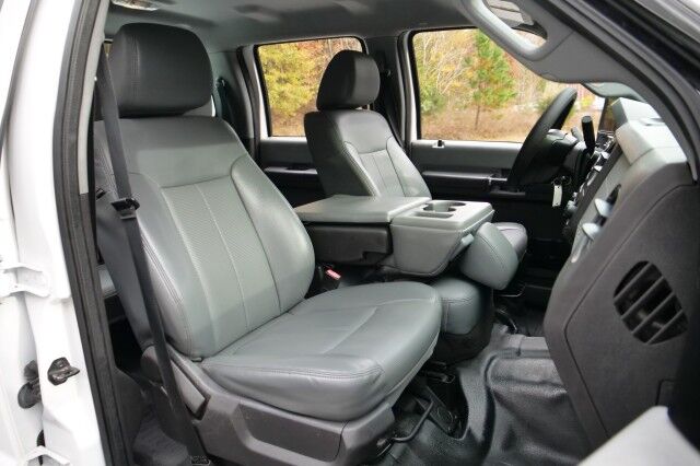 2015 Ford Super Duty F-350 XL 4X4 / DRW / 6.7L V8 Turbo Diesel High Point NC