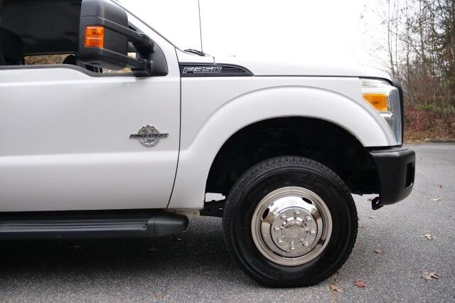 2015 Ford Super Duty F-350 XL 4X4 / DRW / 6.7L V8 Turbo Diesel High Point NC