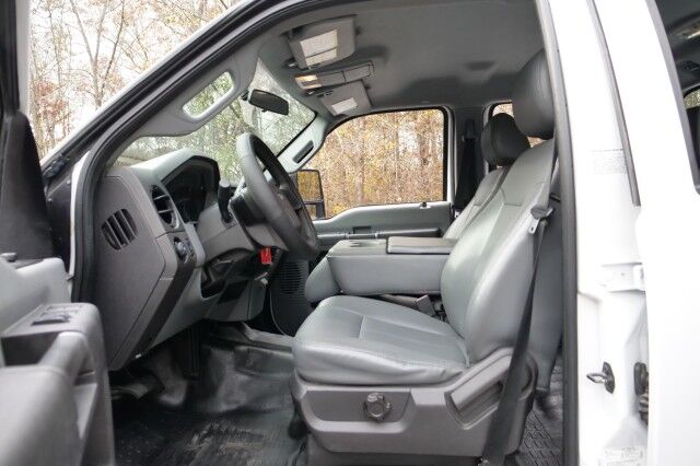 2015 Ford Super Duty F-350 XL 4X4 / DRW / 6.7L V8 Turbo Diesel High Point NC