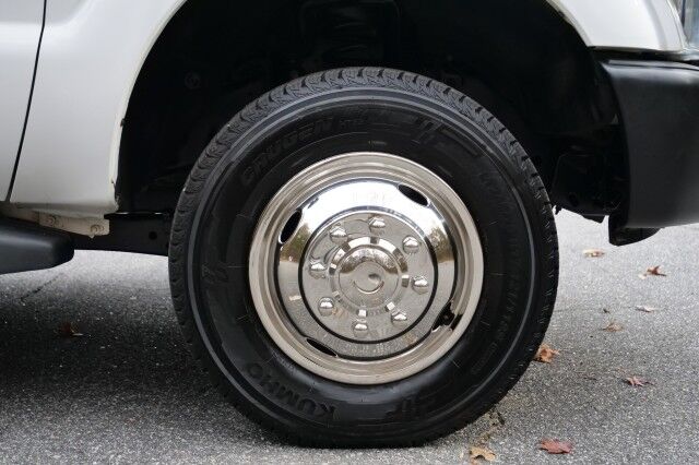 2015 Ford Super Duty F-350 XL 4X4 / DRW / 6.7L V8 Turbo Diesel High Point NC