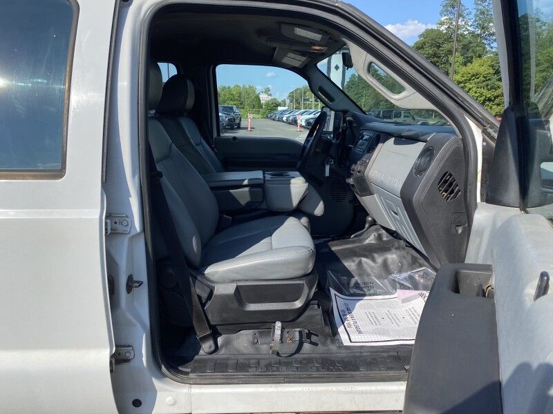 2015 Ford Super Duty F-450 DRW XL Bristol  PA