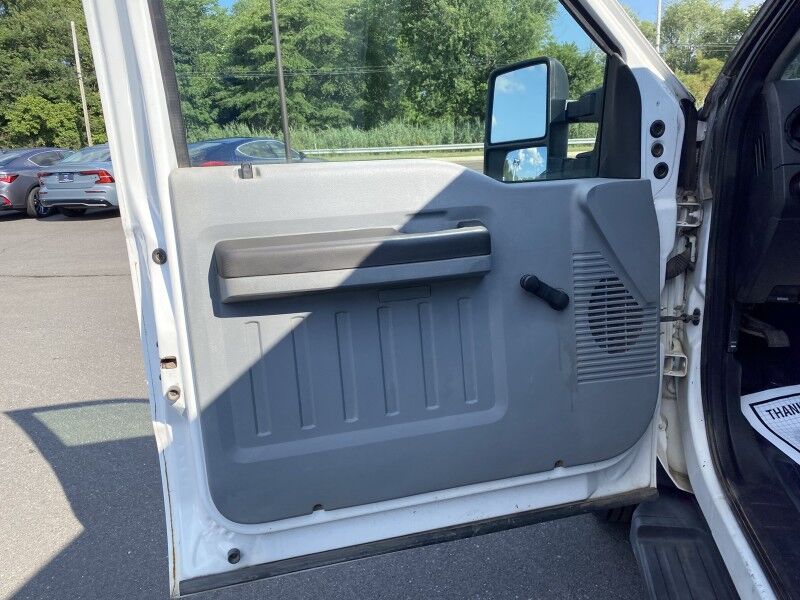 2015 Ford Super Duty F-450 DRW XL Bristol  PA