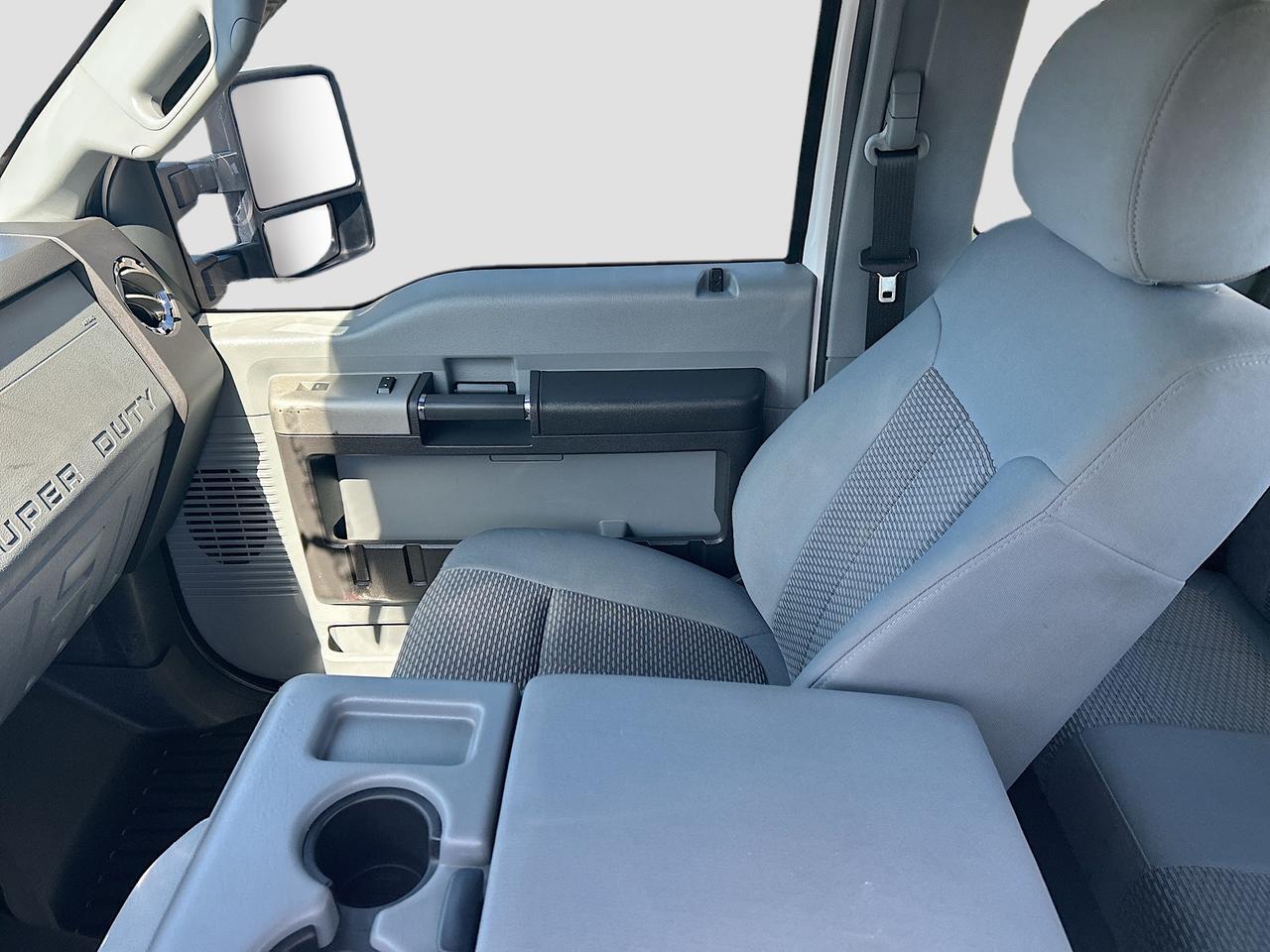 2015 Ford Super Duty F-550 DRW 4WD SuperCab CA XLT Venice FL