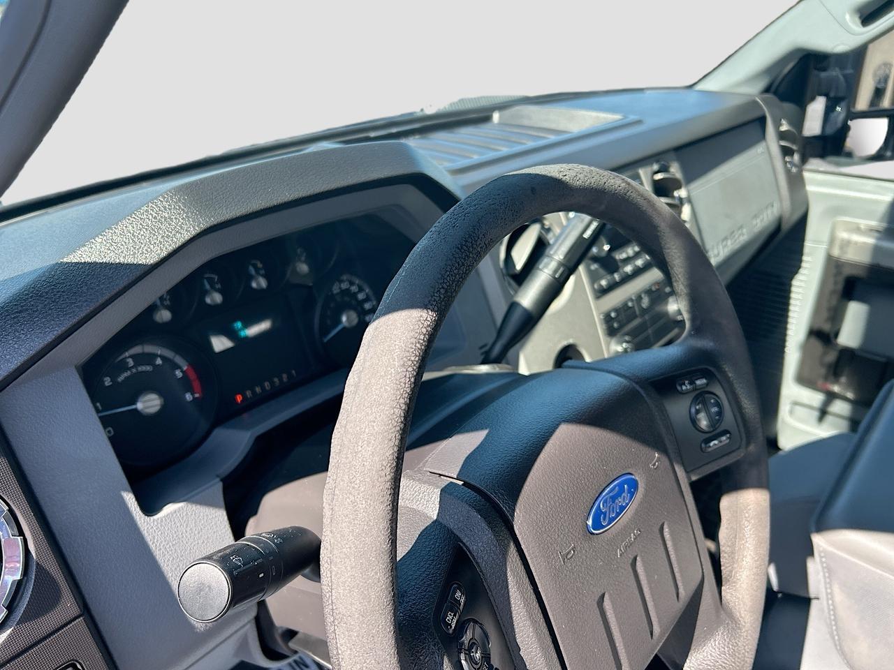 2015 Ford Super Duty F-550 DRW 4WD SuperCab CA XLT Venice FL