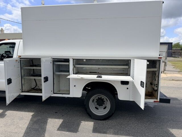 2015 Ford Super Duty F-550 Walk in Service Body XL Henrico VA