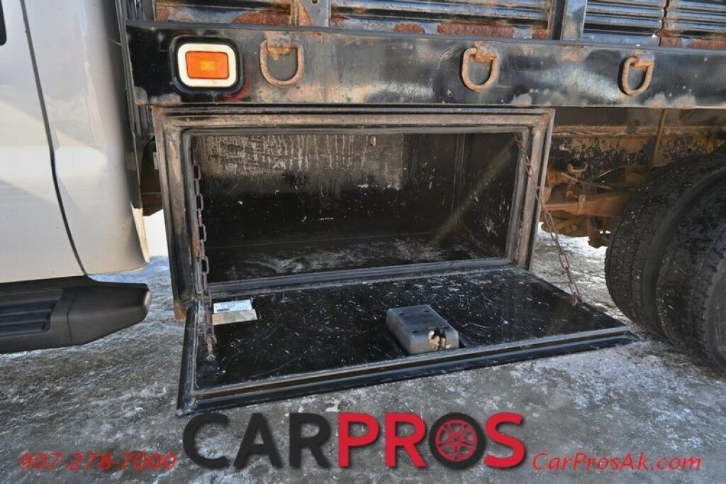 2015 Ford Super Duty F-550 XL - 6.8L V10 - 4X4 - Dually - Single Cab - 152 Stake bed w/ Waltco Power Lift System - Roughneck Storage Boxes - Tow Mirrors - Cruise Control - Air Conditioner - AUX - 1 Owner - Low Miles Anchorage AK