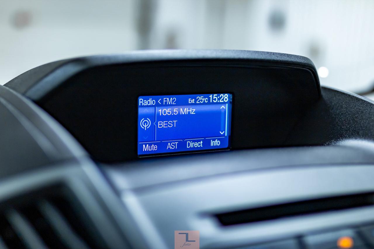 2015 Ford T-250 Low Roof Cargo Van Red Deer AB