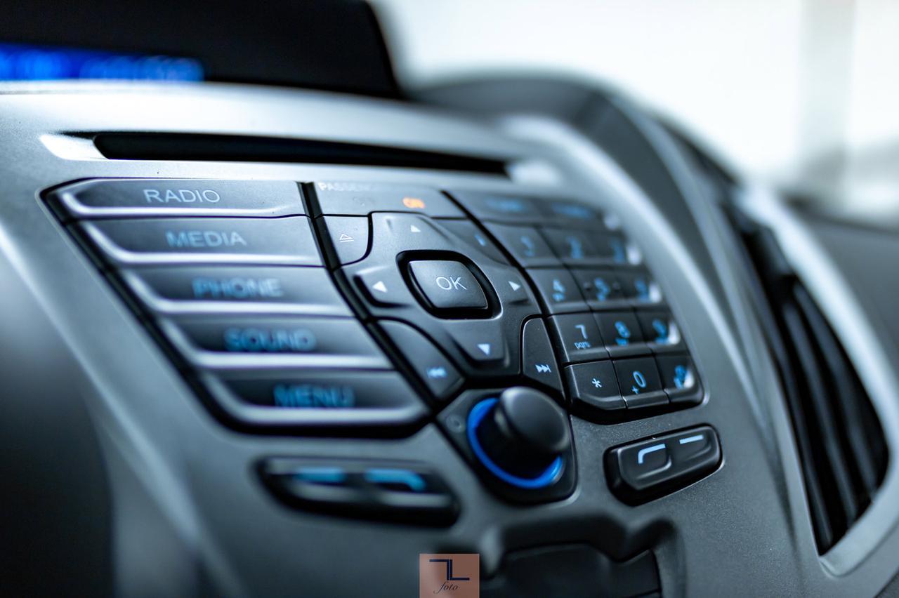 2015 Ford T-250 Low Roof Cargo Van Red Deer AB