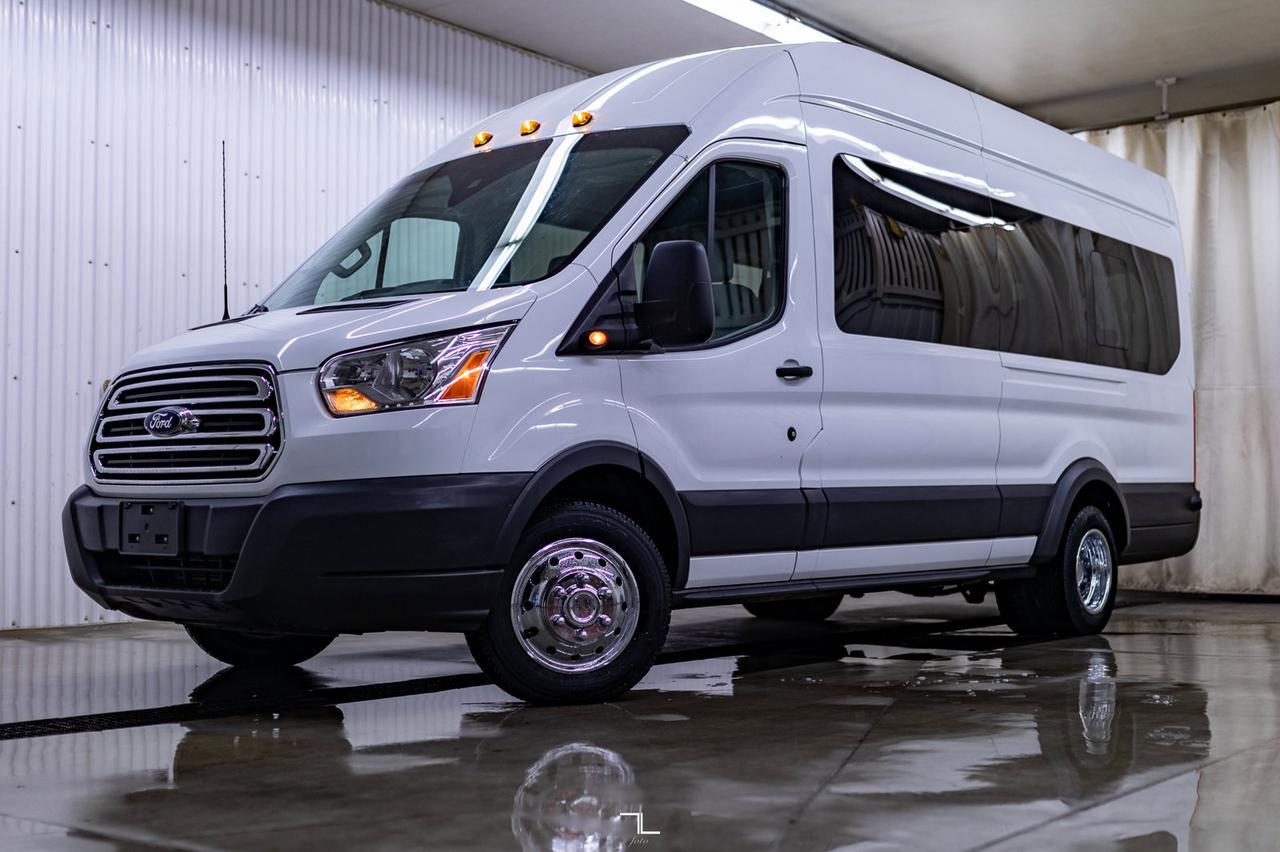 2015 Ford T-350 XLT 15 Passenger BCam Red Deer AB