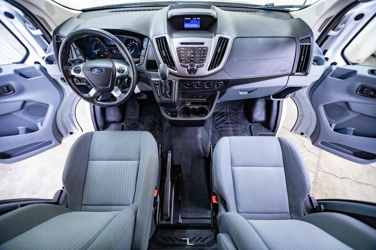 2015 Ford T-350 XLT 15 Passenger BCam Red Deer AB