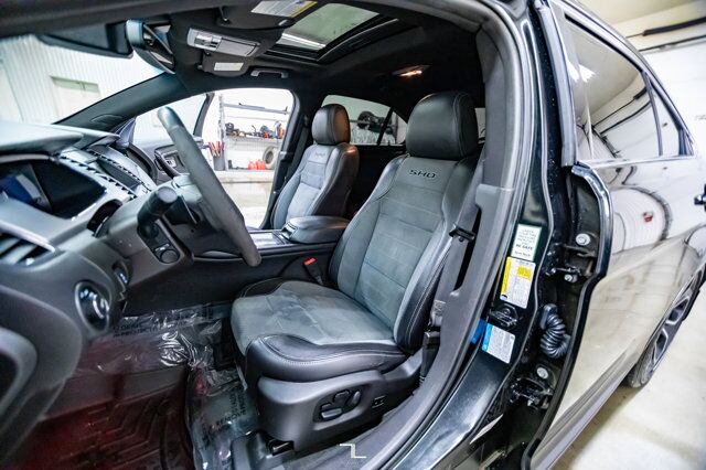 2015 Ford Taurus AWD SHO Leather Roof Nav BCam Red Deer AB