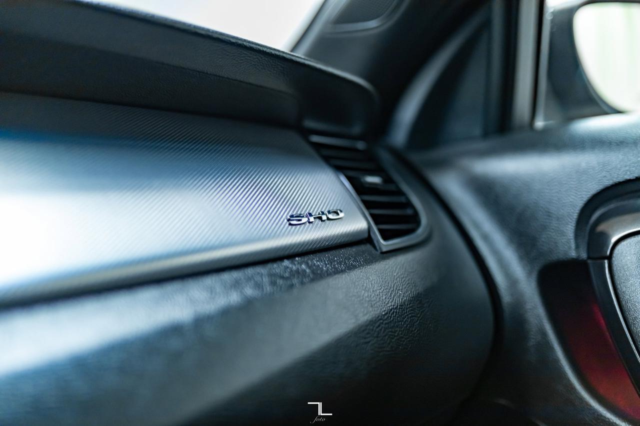 2015 Ford Taurus AWD SHO Leather Roof Nav BCam Red Deer AB